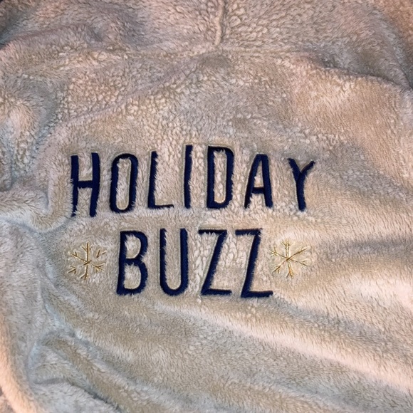 NWOT Cozy Holiday Buzz Sherpa Robe L/XL - Picture 2 of 6